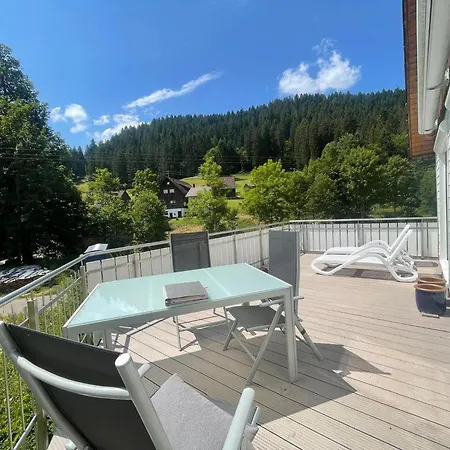 Hirschle | Sauna | Hunde | Zaun Alpirsbach